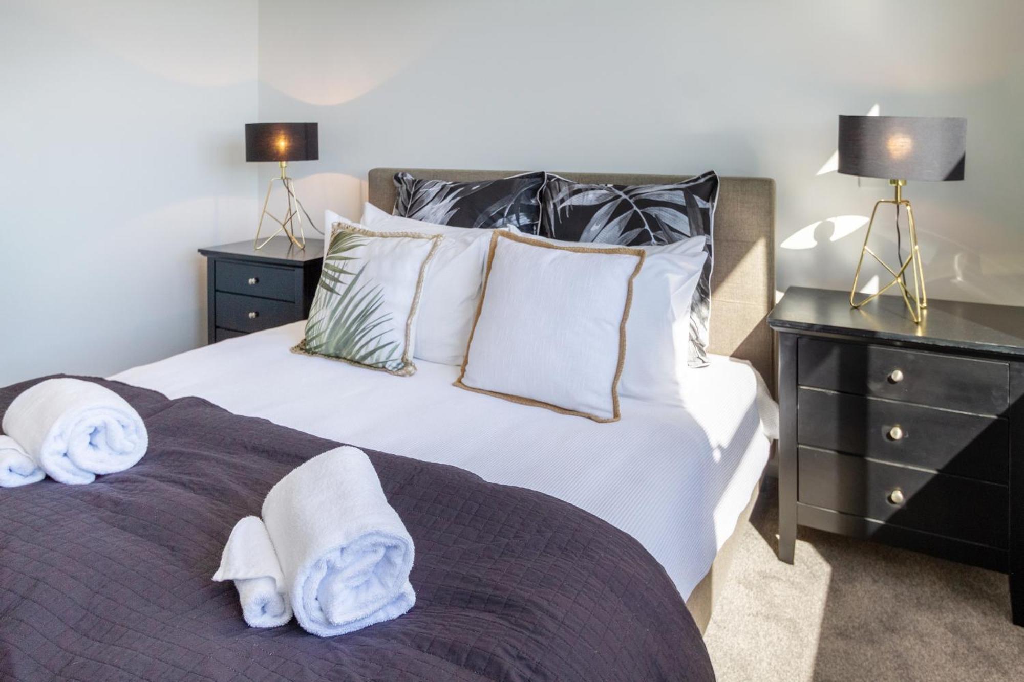 Central Escape On Cashel Street 2 Bed 2 Bath Christchurch Extérieur photo